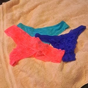 Victoria secret pink thongs (3)